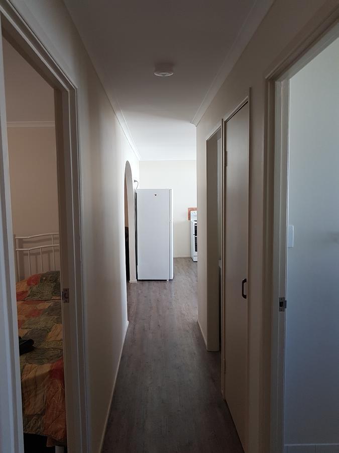 D'Aguilar Hotel Motel Экстерьер фото